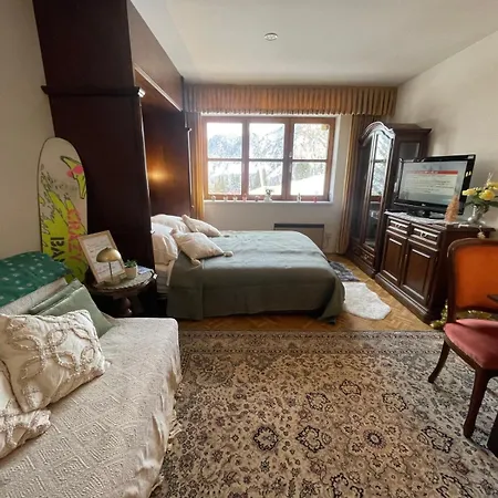 Sunshine Sara Sonnleitn - Nassfeld * Hermagor-Pressegger See